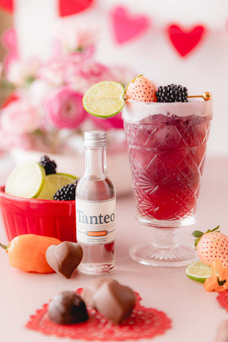 Sugar and Spice Blackberry &amp; Pineberry Limeade Sour &ndash; Natalie's Orchid Island Juice Company